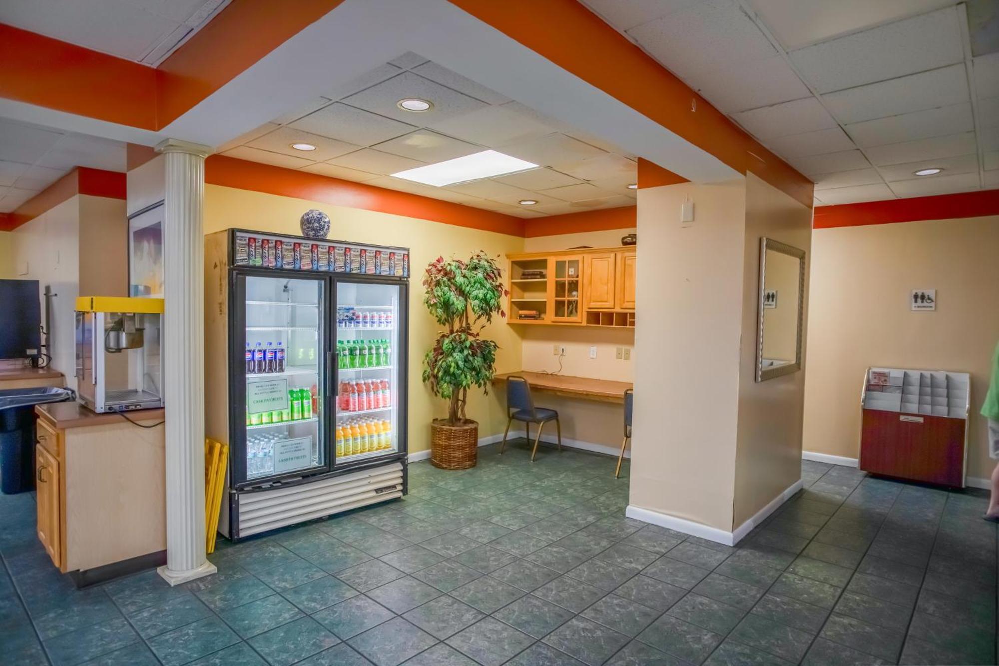 Oyo Hotel Greensboro East I 40 Экстерьер фото