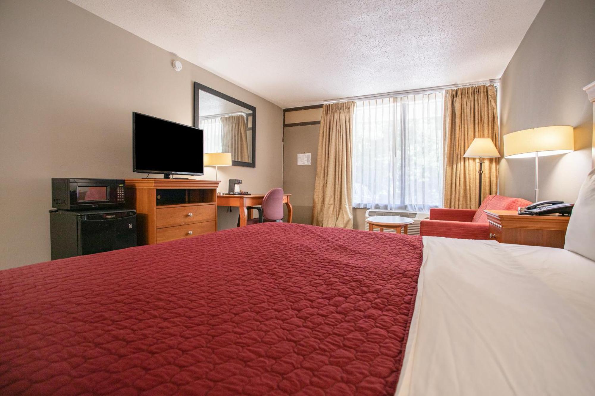 Oyo Hotel Greensboro East I 40 Экстерьер фото