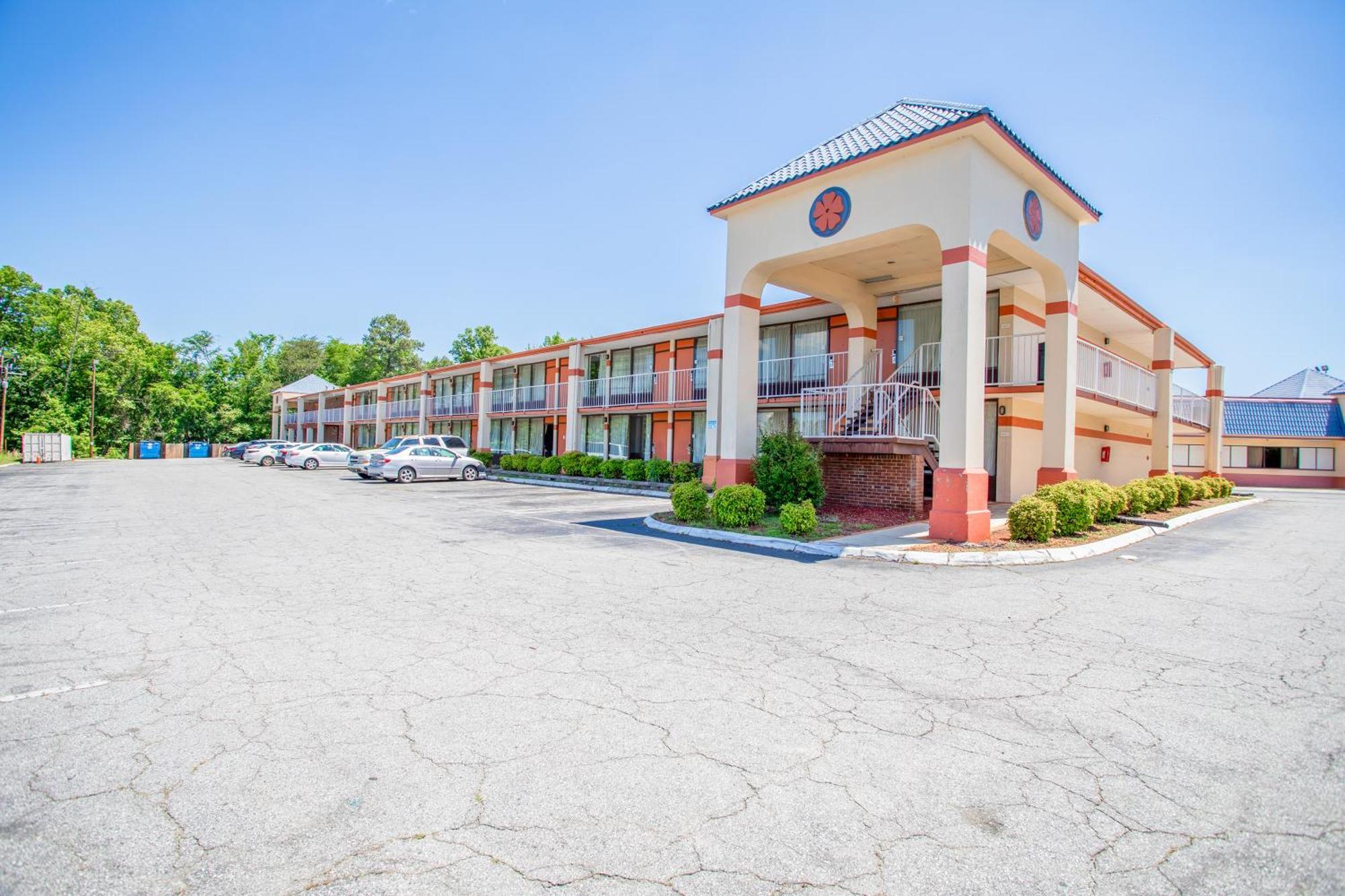 Oyo Hotel Greensboro East I 40 Экстерьер фото