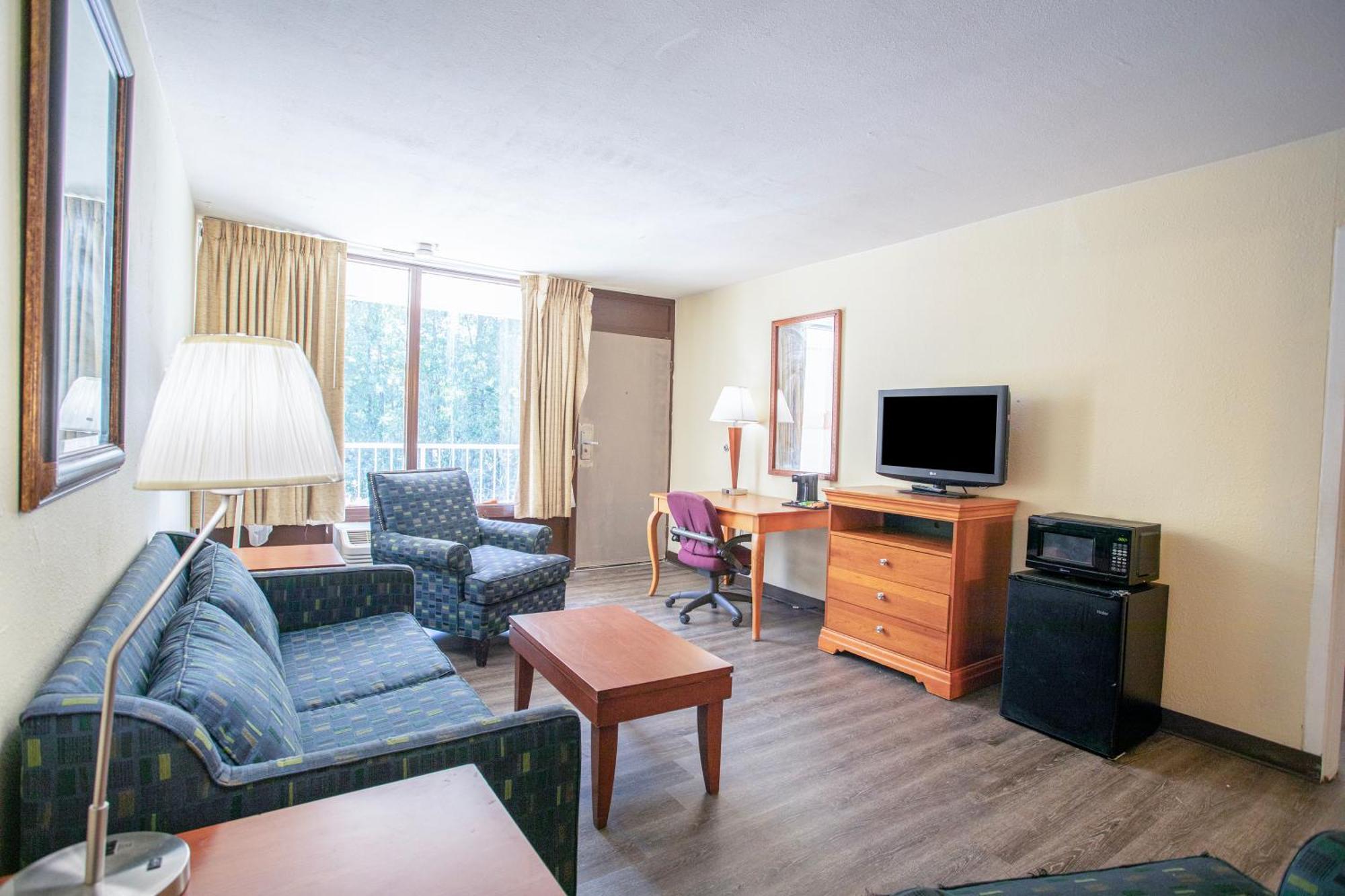 Oyo Hotel Greensboro East I 40 Экстерьер фото